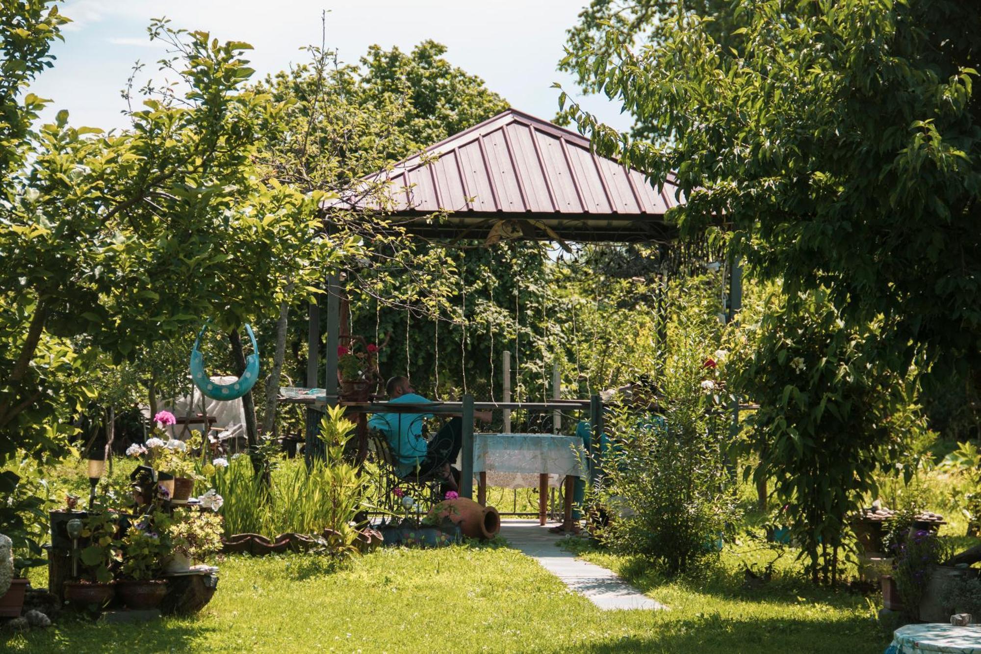 Guest House Melissa Duisi Exteriér fotografie